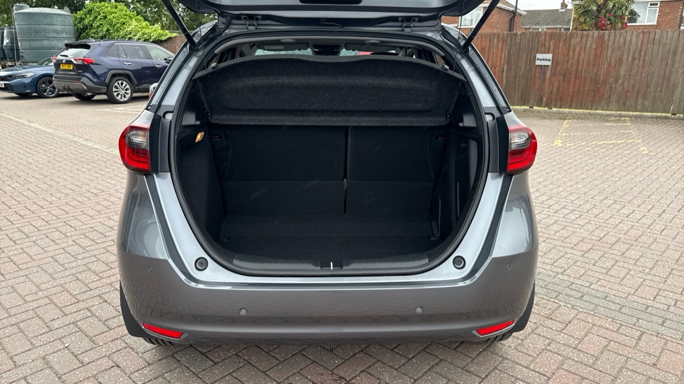 Honda Jazz 1.5 i-MMD Hybrid SR 5dr eCVT Hybrid Hatchback - Image 22