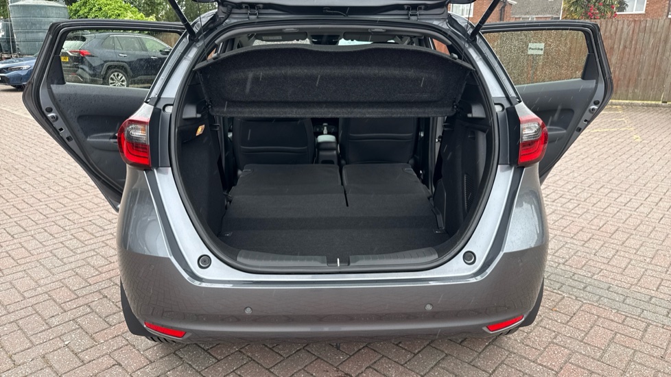 Honda Jazz 1.5 i-MMD Hybrid SR 5dr eCVT Hybrid Hatchback - Image 23