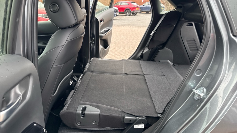 Honda Jazz 1.5 i-MMD Hybrid SR 5dr eCVT Hybrid Hatchback - Image 24