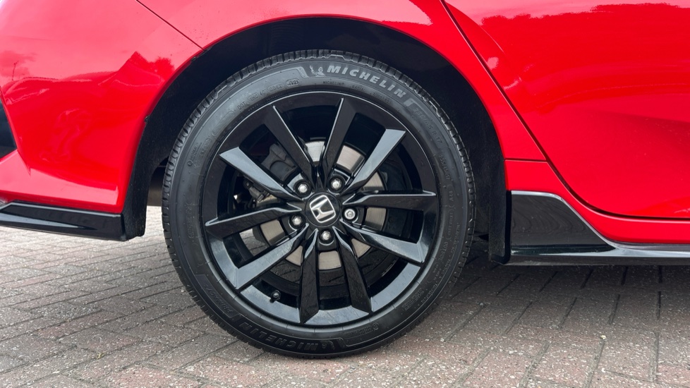Honda Civic 1.5 VTEC Turbo Sport 5dr Petrol Hatchback - Image 9
