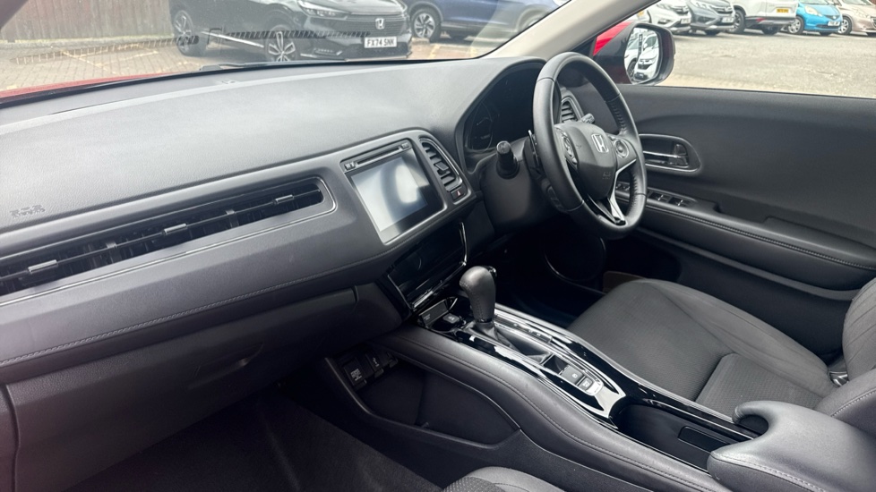 Honda HR-V 1.5 i-VTEC SE CVT 5dr Petrol Hatchback - Image 2