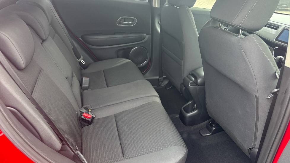 Honda HR-V 1.5 i-VTEC SE CVT 5dr Petrol Hatchback - Image 26