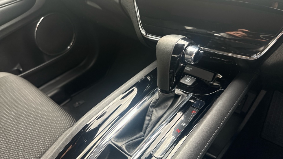 Honda HR-V 1.5 i-VTEC SE CVT 5dr Petrol Hatchback - Image 33