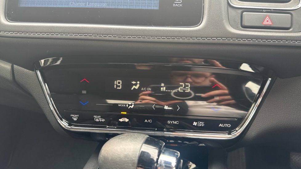 Honda HR-V 1.5 i-VTEC SE CVT 5dr Petrol Hatchback - Image 40