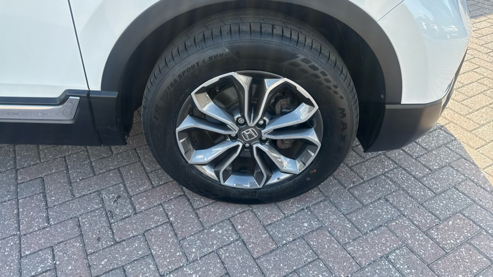 Honda CR-V 2.0 i-MMD Hybrid SR 5dr eCVT Hybrid Estate - Image 16