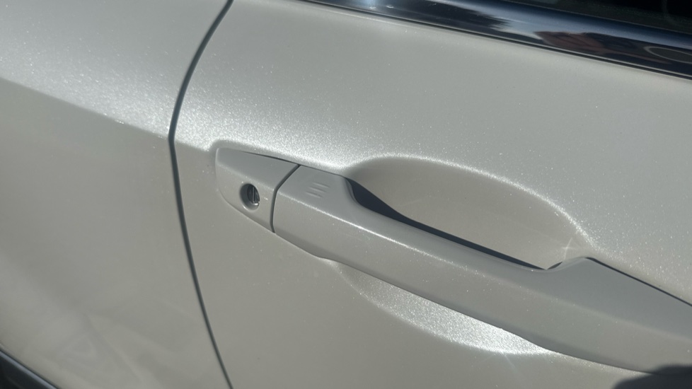 Honda CR-V 2.0 i-MMD Hybrid SR 5dr eCVT Hybrid Estate - Image 22