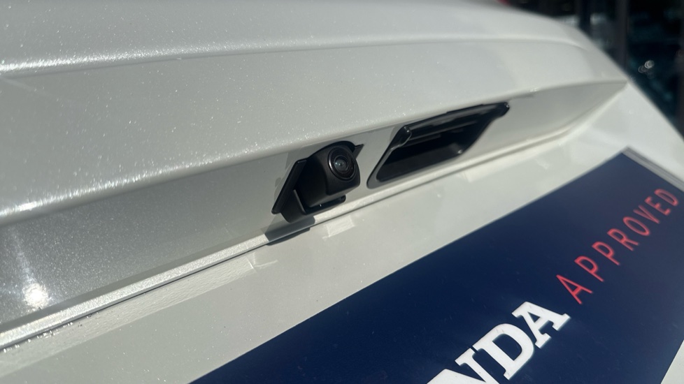 Honda CR-V 2.0 i-MMD Hybrid SR 5dr eCVT Hybrid Estate - Image 28