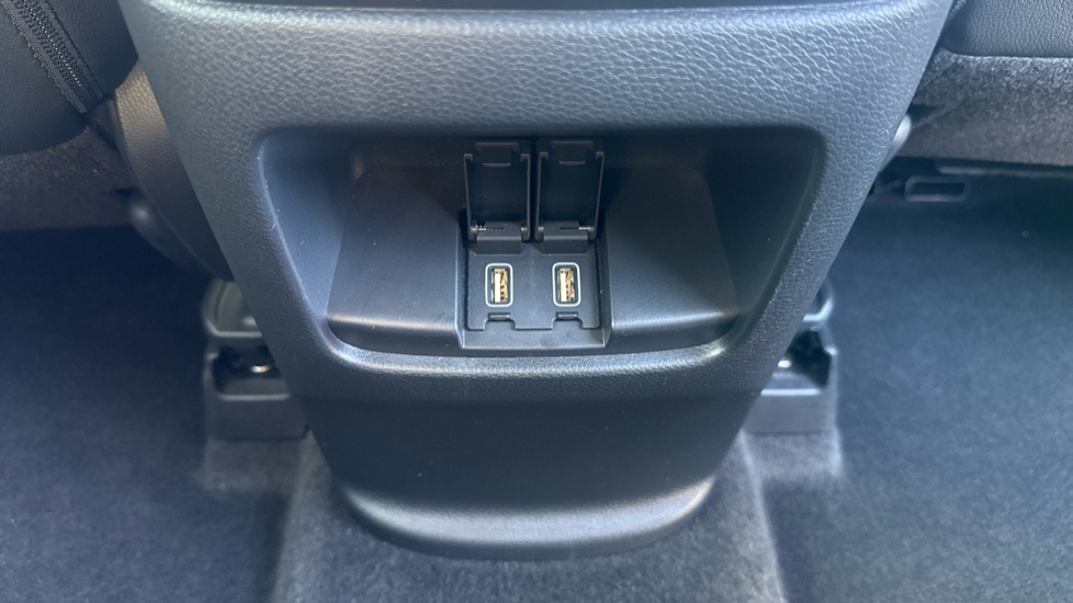 Honda CR-V 2.0 i-MMD Hybrid SR 5dr eCVT Hybrid Estate - Image 38