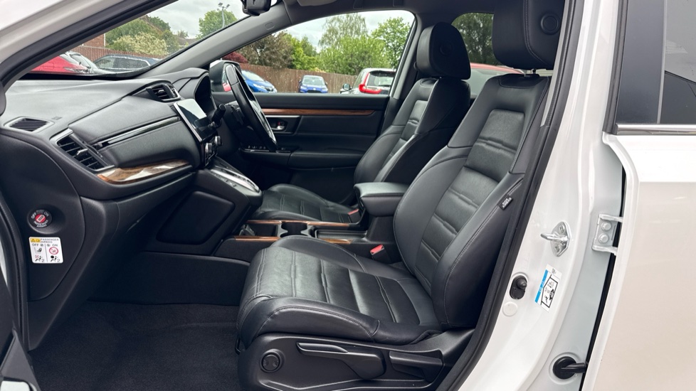 Honda CR-V 2.0 i-MMD Hybrid SR 5dr eCVT Hybrid Estate - Image 29