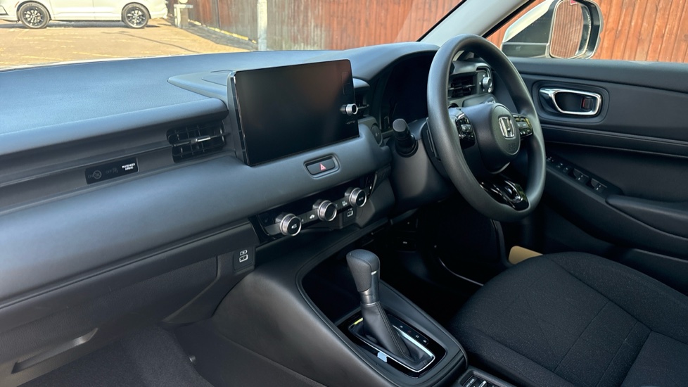 Honda HR-V 1.5 eHEV Elegance 5dr CVT Hybrid Hatchback - Image 2