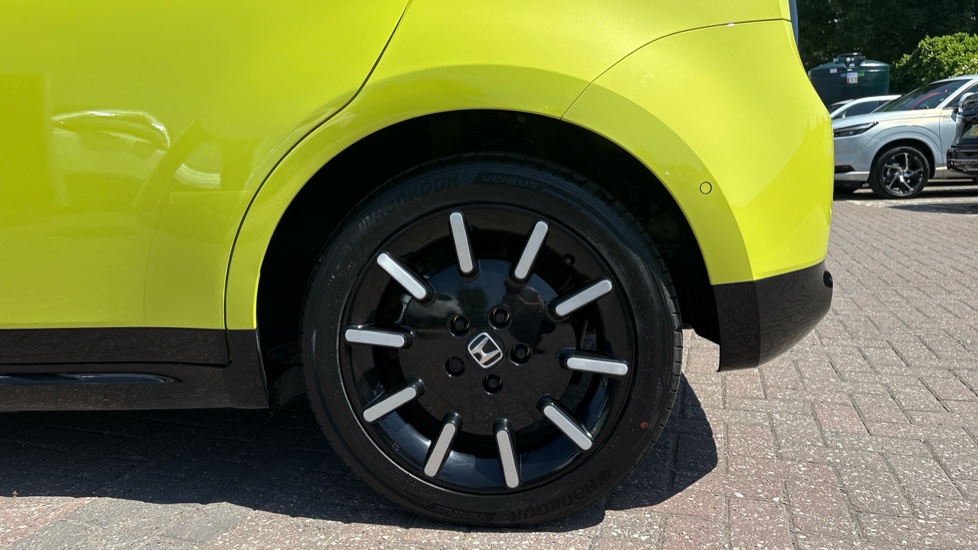Honda Honda E 113kW Advance 36kWh 5dr Auto Electric Hatchback - Image 14