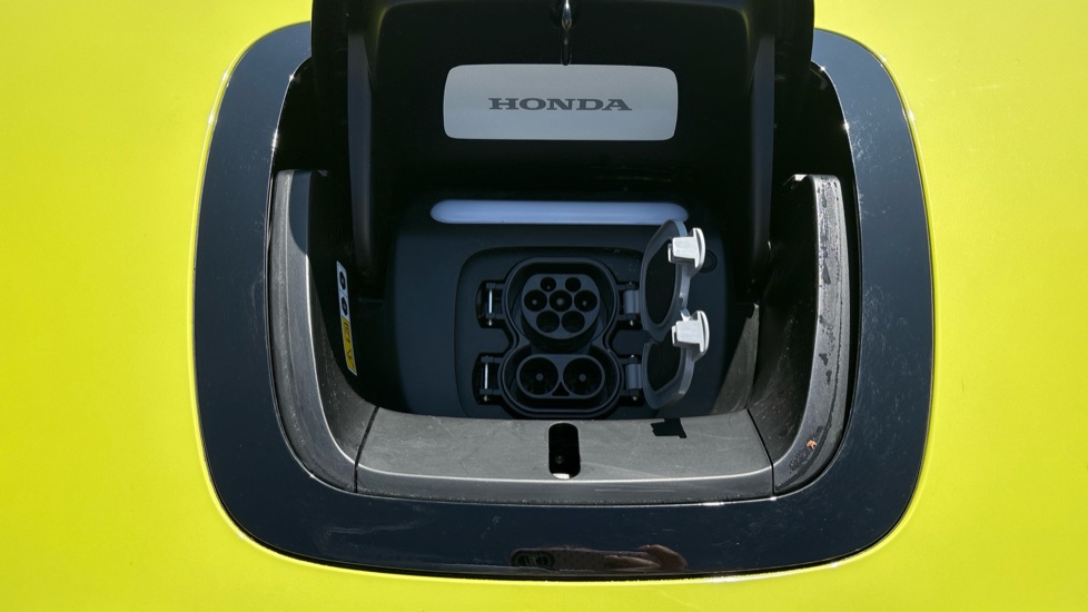 Honda Honda E 113kW Advance 36kWh 5dr Auto Electric Hatchback - Image 21