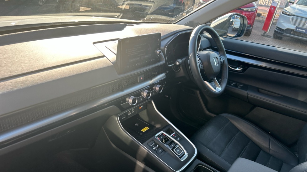 Honda CR-V 2.0 eHEV Advance 5dr eCVT Hybrid Estate - Image 2