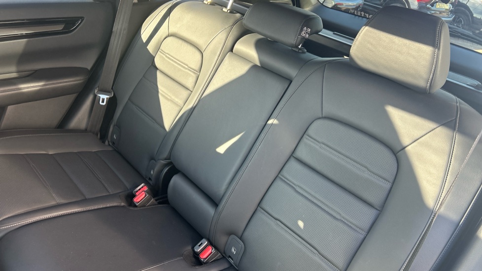 Honda CR-V 2.0 eHEV Advance 5dr eCVT Hybrid Estate - Image 8