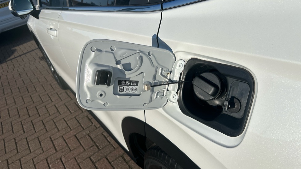 Honda CR-V 2.0 eHEV Advance 5dr eCVT Hybrid Estate - Image 23