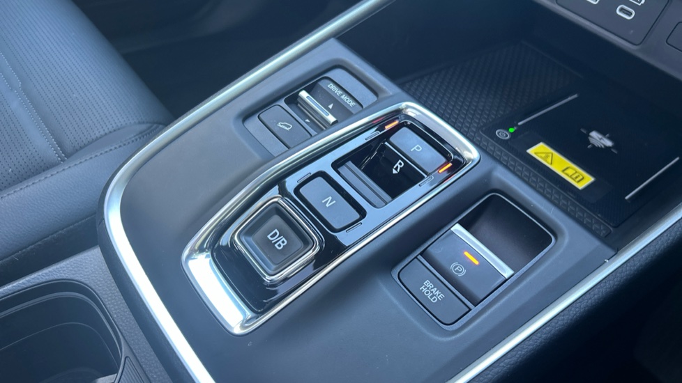 Honda CR-V 2.0 eHEV Advance 5dr eCVT Hybrid Estate - Image 38