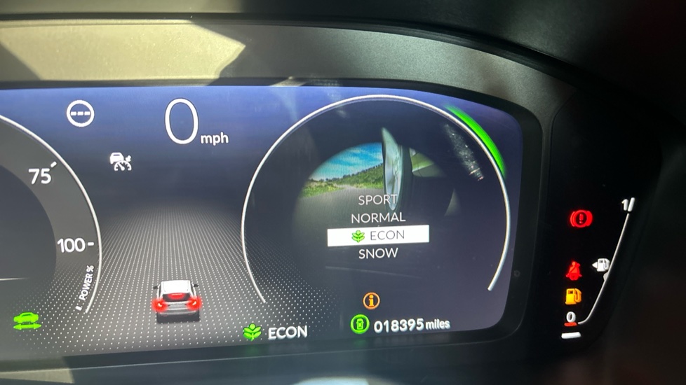 Honda CR-V 2.0 eHEV Advance 5dr eCVT Hybrid Estate - Image 39
