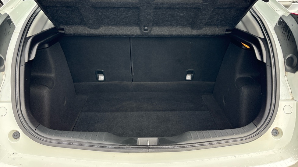 Honda Civic 1.4 i-VTEC SE-T 5dr Petrol Hatchback - Image 13