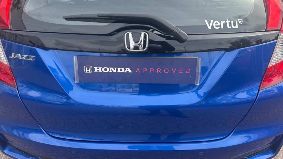 Honda Jazz 1.5 i-VTEC Sport 5dr Petrol Hatchback - Image 16
