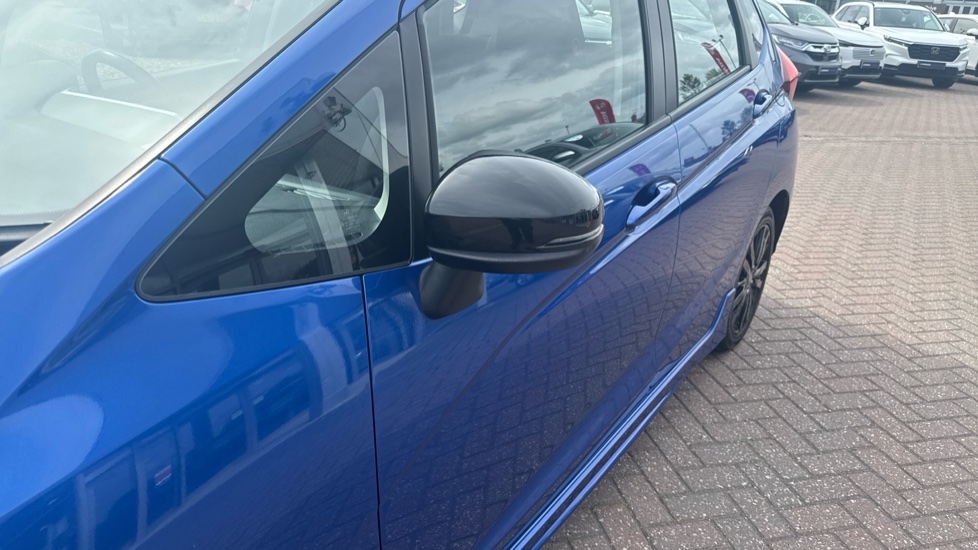 Honda Jazz 1.5 i-VTEC Sport 5dr Petrol Hatchback - Image 24