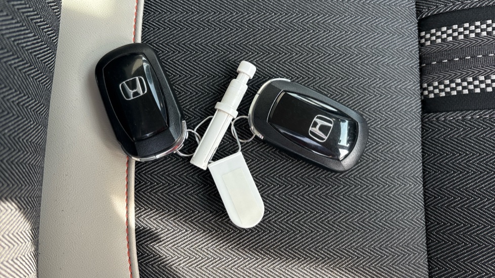 Honda HR-V 1.5 eHEV Advance Style 5dr CVT Hybrid Hatchback - Image 17