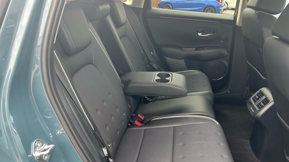 Honda Zr-V 2.0 eHEV Sport 5dr CVT Hybrid Estate - Image 33