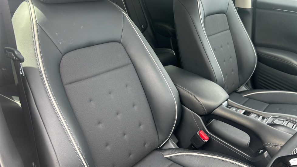 Honda Zr-V 2.0 eHEV Sport 5dr CVT Hybrid Estate - Image 37