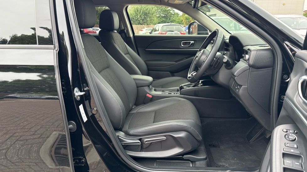 Honda HR-V 1.5 eHEV Advance 5dr CVT Hybrid Hatchback - Image 33