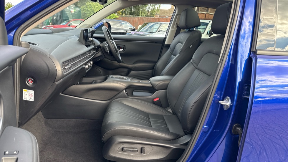 Honda Zr-V 2.0 eHEV Advance 5dr CVT Hybrid Estate - Image 32