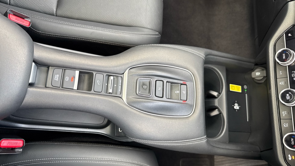 Honda Zr-V 2.0 eHEV Advance 5dr CVT Hybrid Estate - Image 40