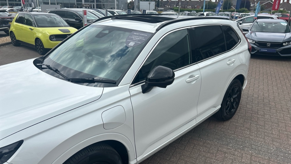 Honda CR-V 2.0 ePHEV Advance Tech 5dr eCVT Estate - Image 16
