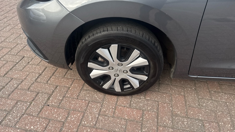 Honda Jazz 1.5 i-MMD Hybrid SR 5dr eCVT Hybrid Hatchback - Image 25