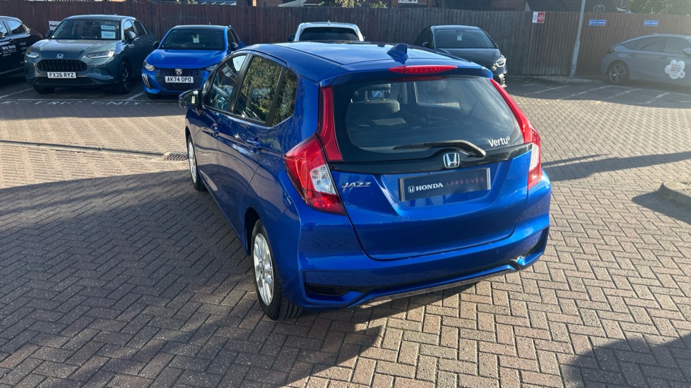 Honda Jazz 1.3 i-VTEC SE Navi 5dr CVT Petrol Hatchback - Image 18