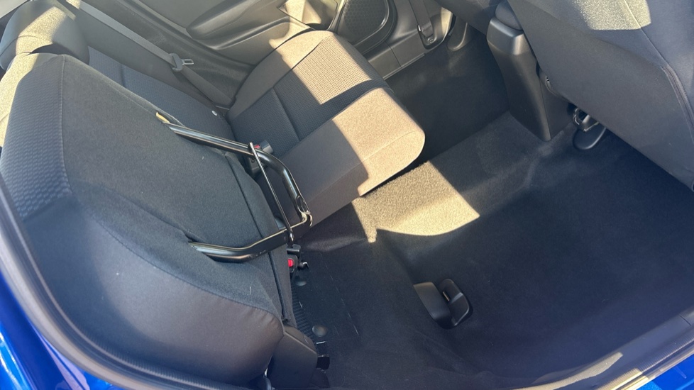 Honda Jazz 1.3 i-VTEC SE Navi 5dr CVT Petrol Hatchback - Image 39