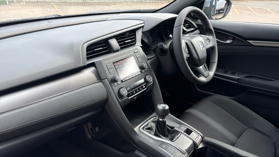 Honda Civic 1.0 VTEC Turbo 126 SE 5dr Petrol Hatchback - Image 2
