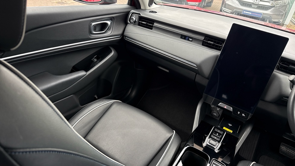 Honda E Ny1 150kW Elegance 69kWh 5dr Auto Electric Hatchback - Image 31