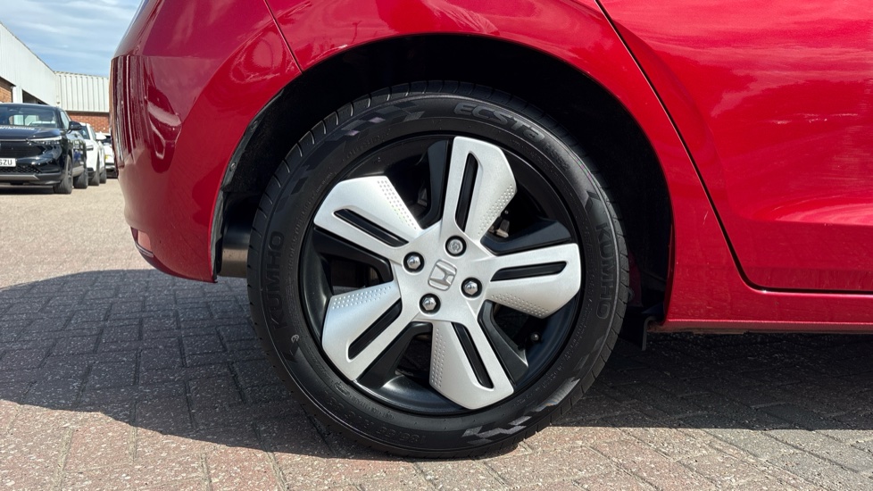 Honda Jazz 1.5 i-MMD Hybrid EX 5dr eCVT Hybrid Hatchback - Image 9