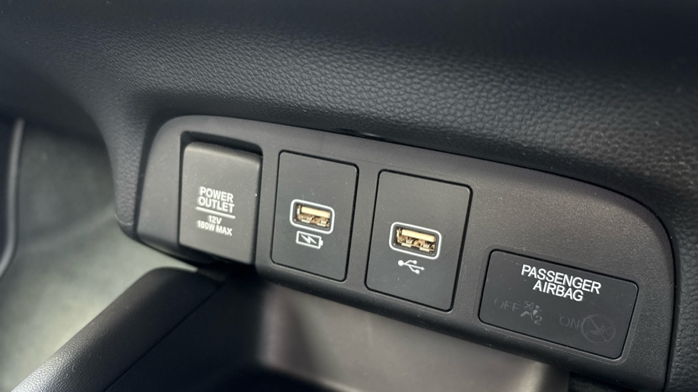 Honda Jazz 1.5 i-MMD Hybrid EX 5dr eCVT Hybrid Hatchback - Image 31