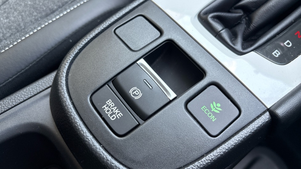 Honda Jazz 1.5 i-MMD Hybrid EX 5dr eCVT Hybrid Hatchback - Image 33