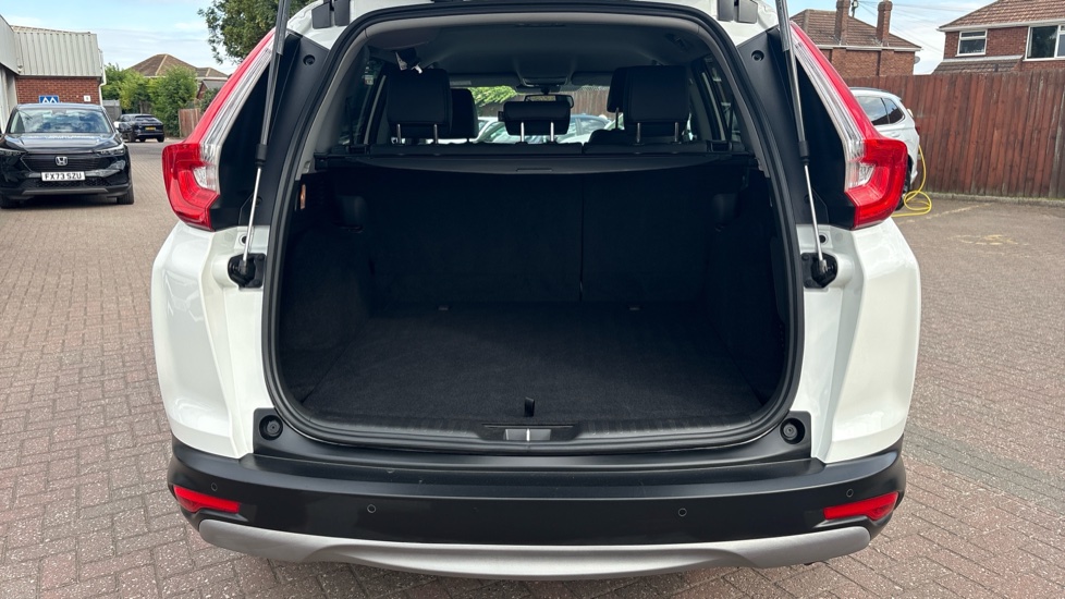 Honda CR-V 2.0 i-MMD Hybrid SR  2WD 5dr eCVT Hybrid Estate - Image 13