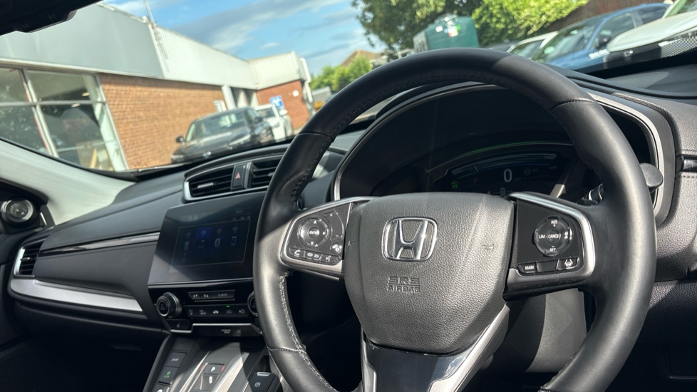 Honda CR-V 2.0 i-MMD Hybrid SR  2WD 5dr eCVT Hybrid Estate - Image 24
