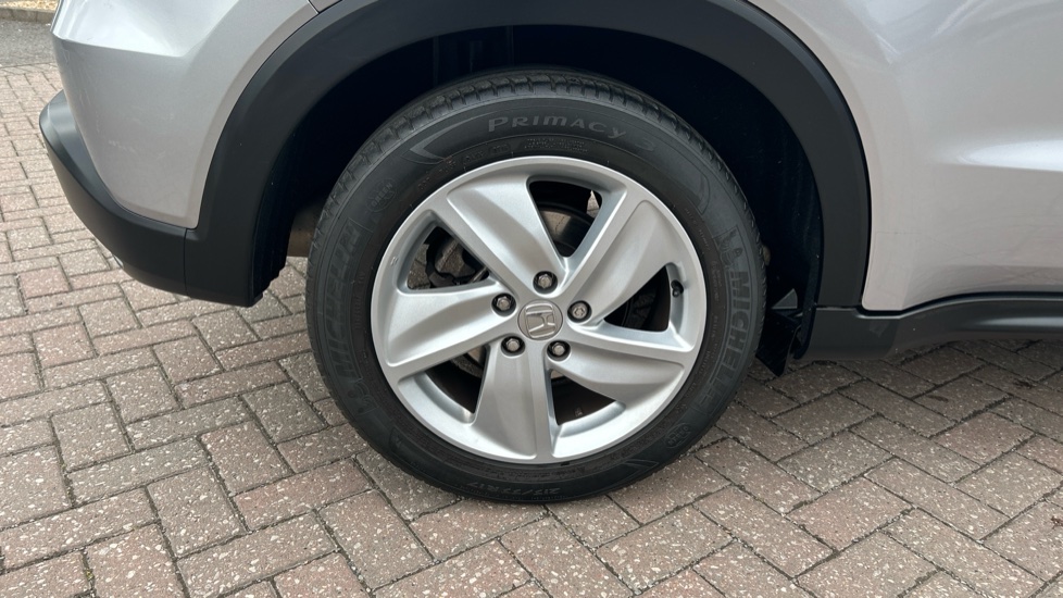 Honda HR-V 1.5 i-VTEC EX 5dr Petrol Hatchback - Image 27