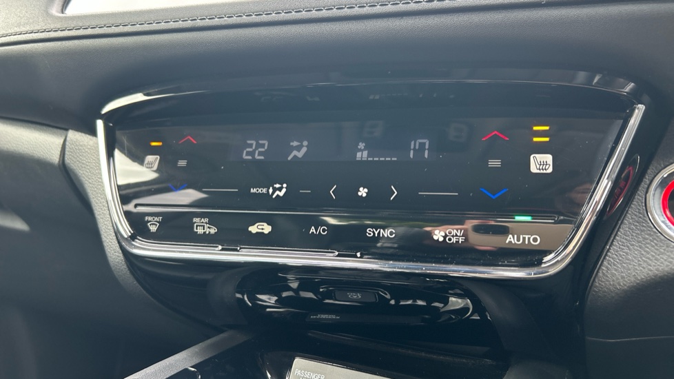 Honda HR-V 1.5 i-VTEC EX 5dr Petrol Hatchback - Image 39