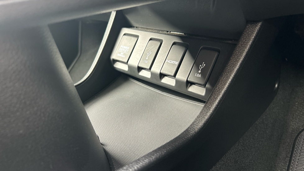 Honda HR-V 1.5 i-VTEC EX 5dr Petrol Hatchback - Image 40