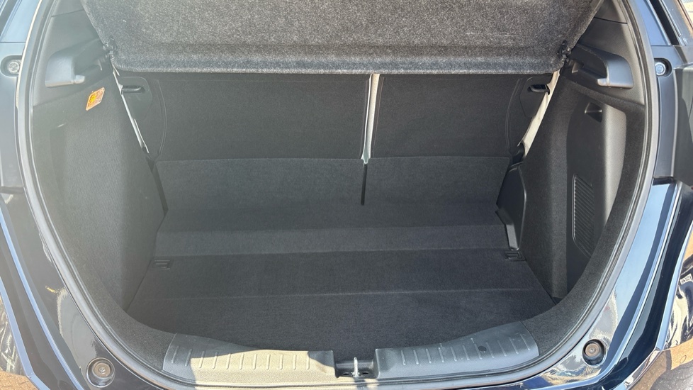 Honda Jazz 1.5 i-MMD Hybrid EX 5dr eCVT Hybrid Hatchback - Image 30
