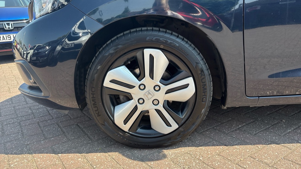 Honda Jazz 1.5 i-MMD Hybrid EX 5dr eCVT Hybrid Hatchback - Image 36