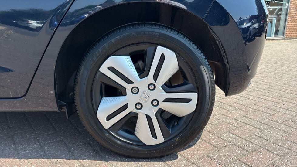 Honda Jazz 1.5 i-MMD Hybrid EX 5dr eCVT Hybrid Hatchback - Image 37