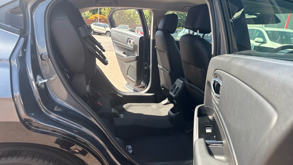 Honda HR-V 1.5 eHEV Advance 5dr CVT Hybrid Hatchback - Image 28