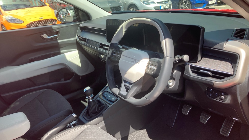 Kia Stonic 1.0T GDi 48V 113 GT-Line 5dr Petrol Estate - Image 11