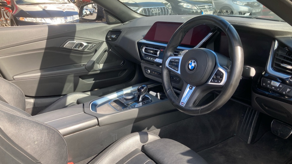 BMW Z4 sDrive 20i M Sport 2dr Auto Petrol Roadster - Image 11
